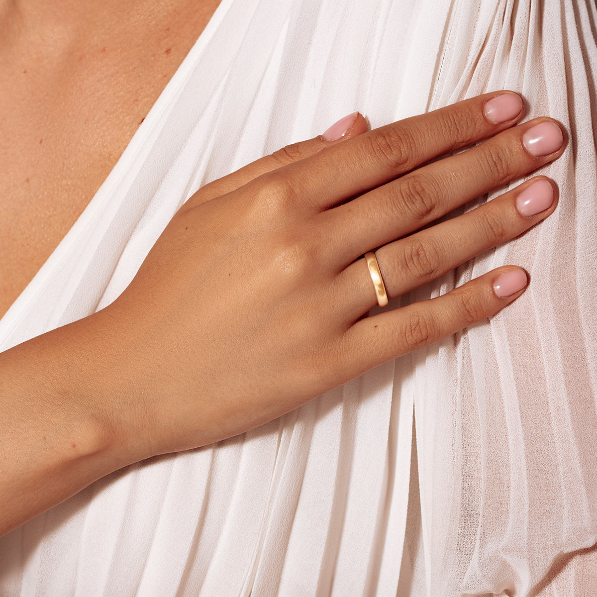 Ring schmall mit Personalisierung vergoldet - Detailansicht