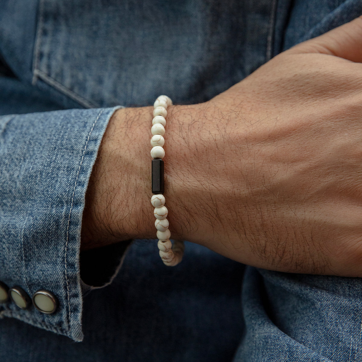 Herrearmband aus weißen Türkissteinen 0,4 cm - Detailansicht