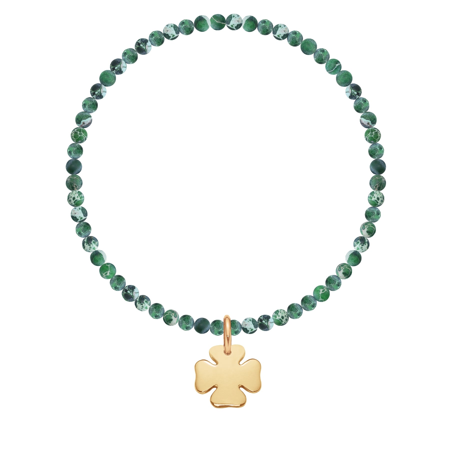 Perlenarmband Erde Mini mit vergoldetem 1 cm eckigen Kleeblatt - Trägeransicht
