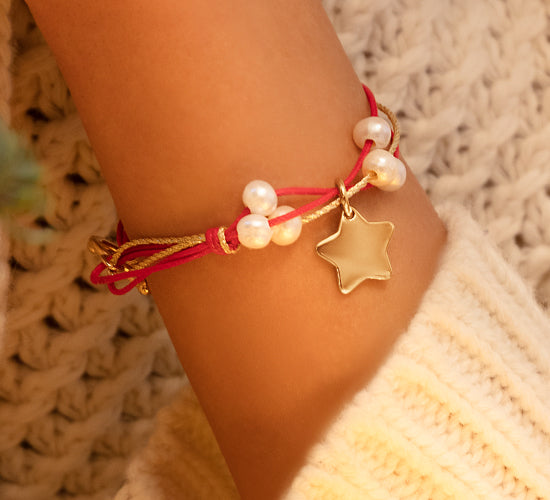 Armband mit Verschluss und vergoldeten Stern mit weißen Perlen - Vorderansicht