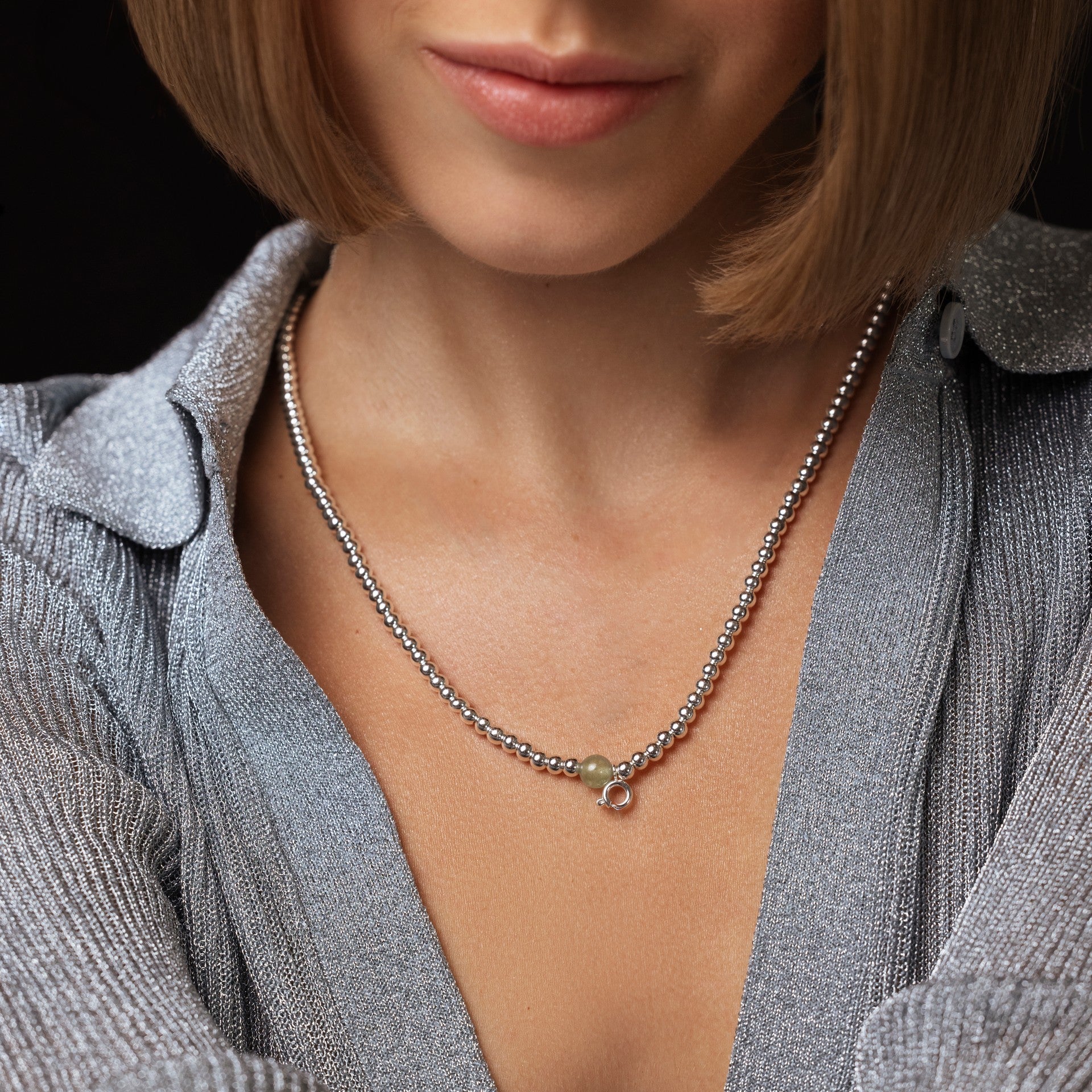 Halskette Planets 51 cm mit Edelsteinen, versilbert - Detailansicht