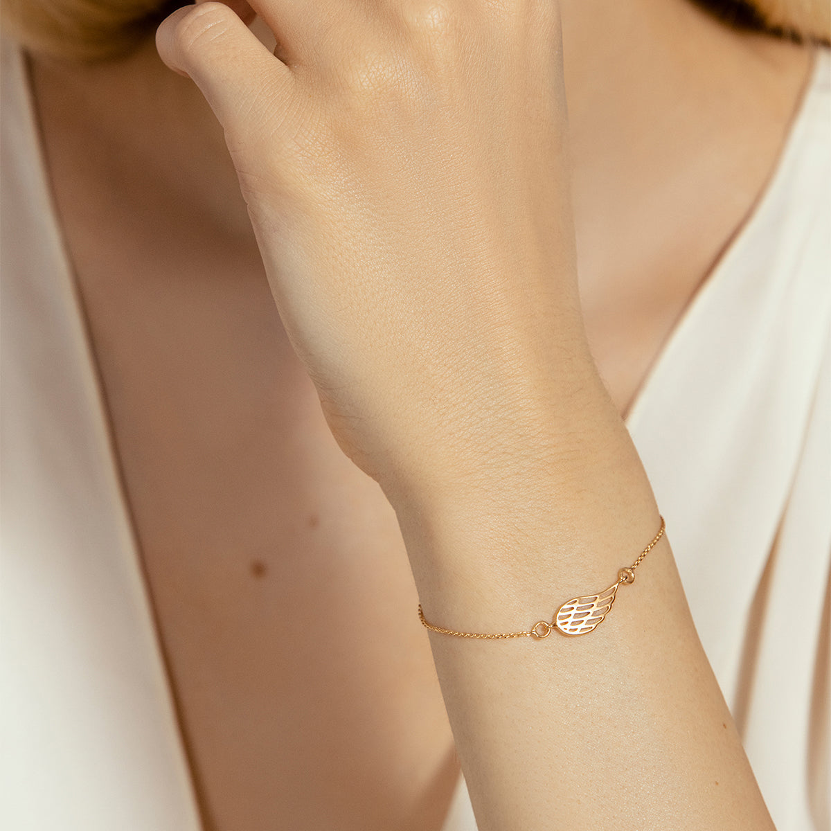 Armband Flügel vergoldet - Detailansicht