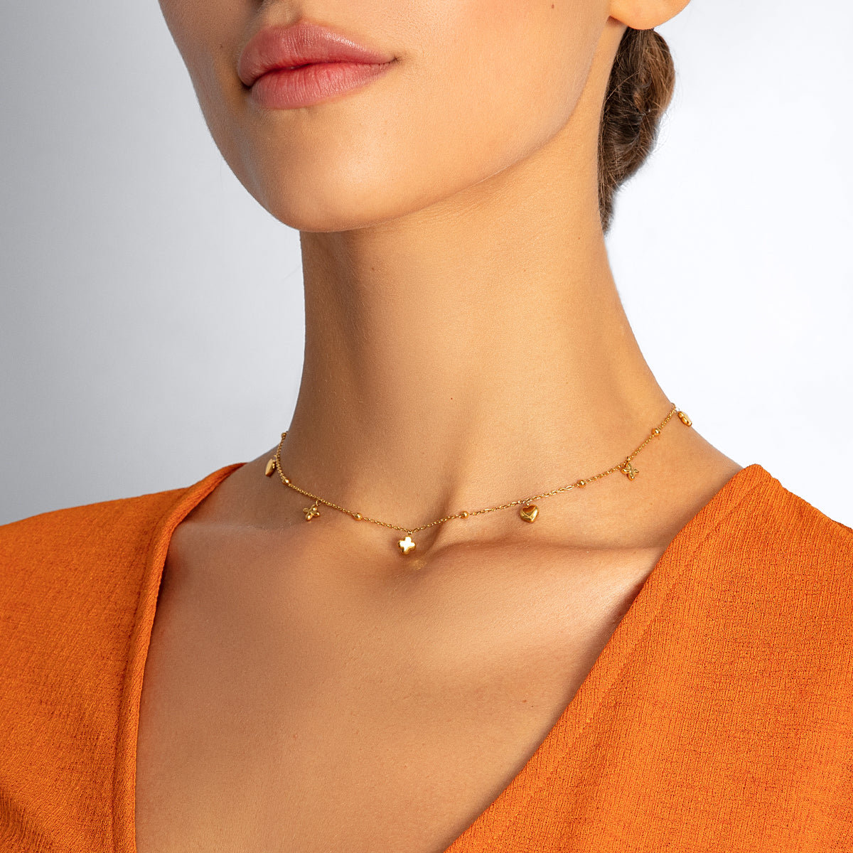 Choker Etincelle vergoldet - Trägeransicht