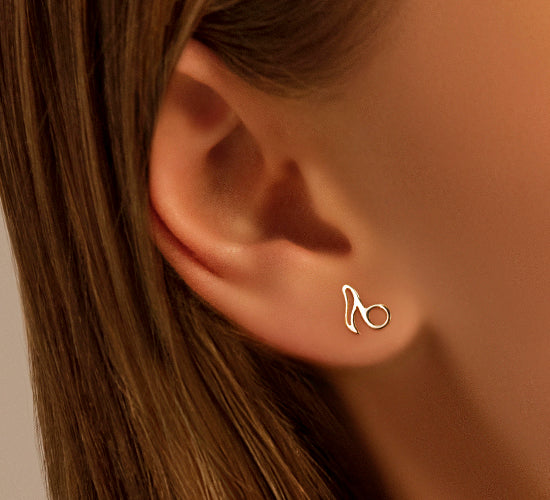 Ohrstecker Achtelnote silber - Trägeransicht