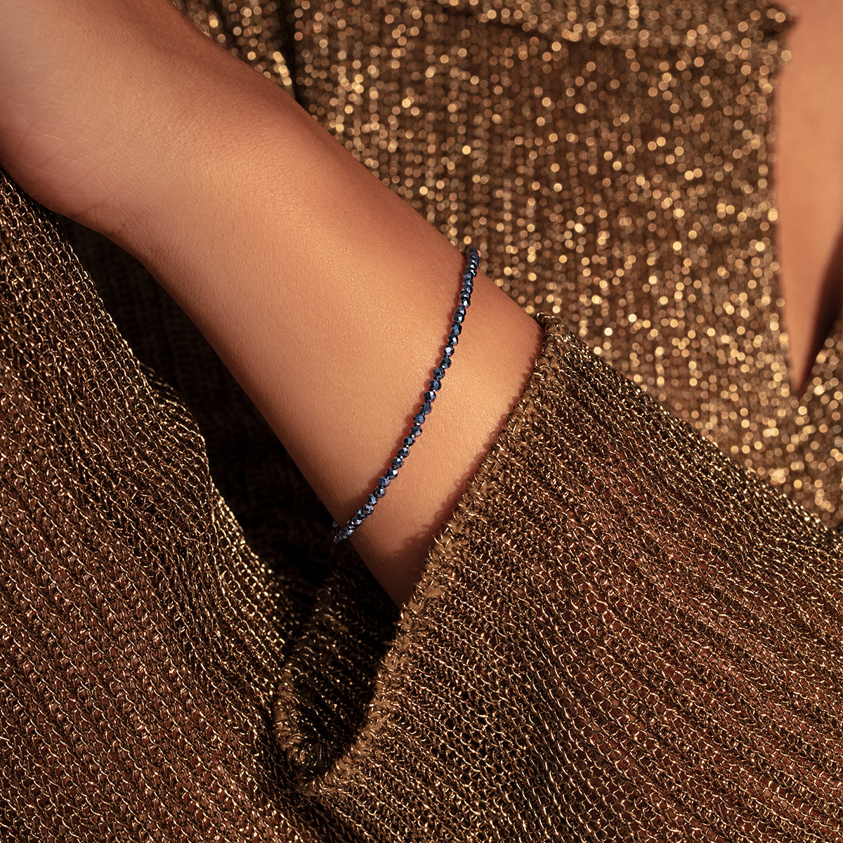 Armband aus Terahertz Steinen, vergoldet - Detailansicht