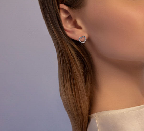 Ohrringe Herz offen gearbeitete silber - Trägeransicht