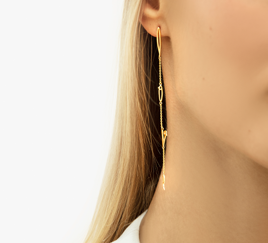 Vergoldete Ohrstecker „Love“ aus Echtgold 585 – zweite Ansicht