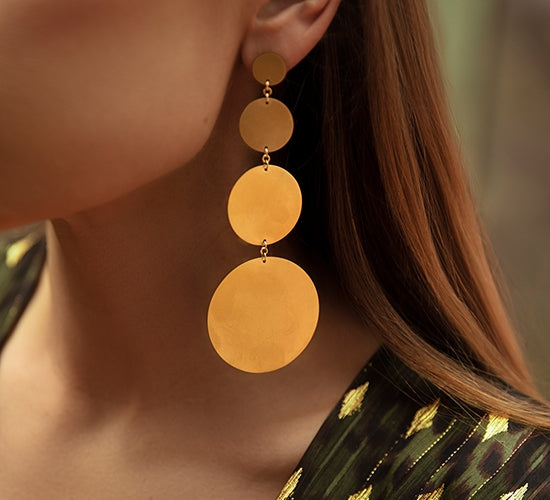 Lilou-Ohrringe, vergoldet, mattiertes Design „Lune 4E“