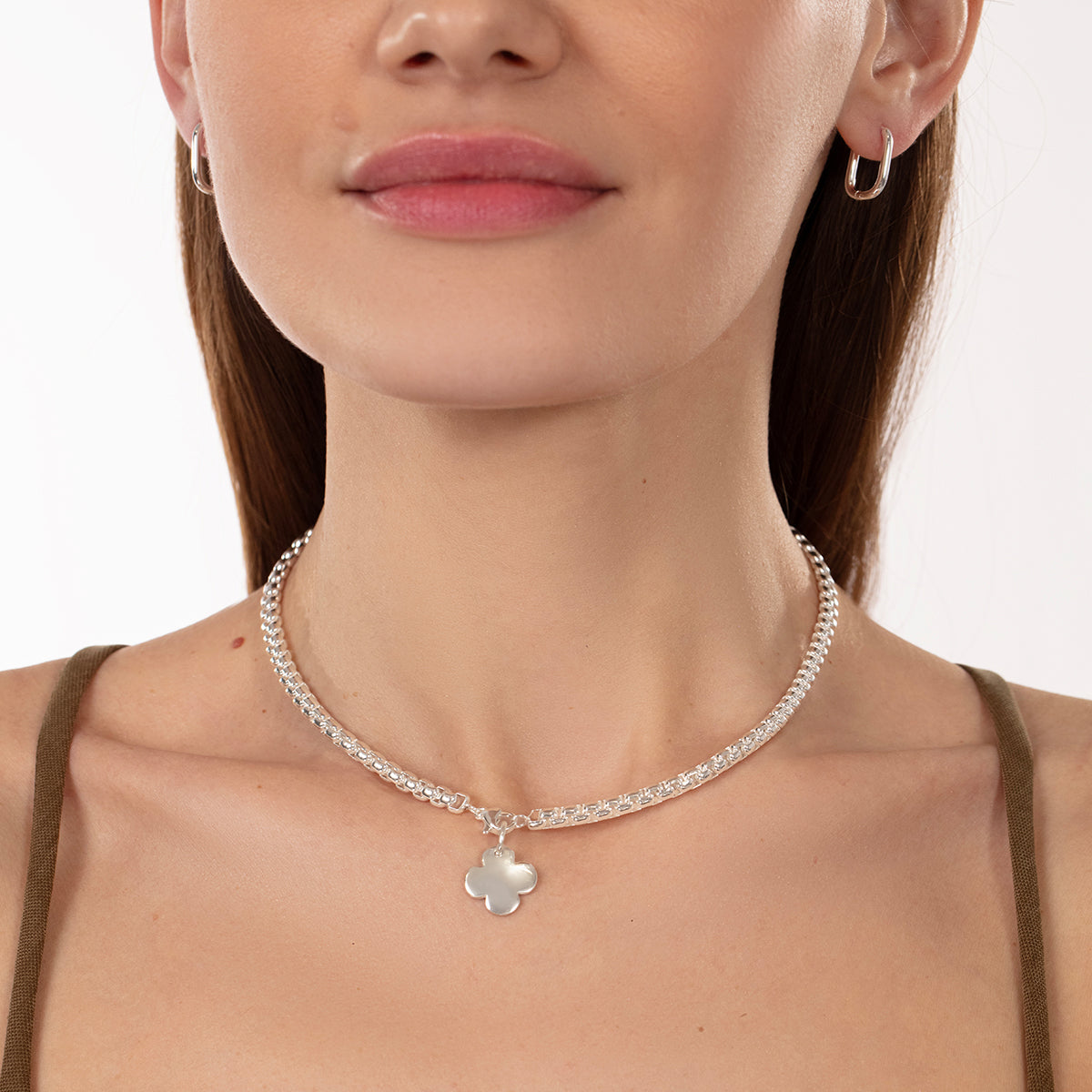 Halskette Cube 40 cm mit Kleeblatt 1,5 cm, versilbert - Detailansicht