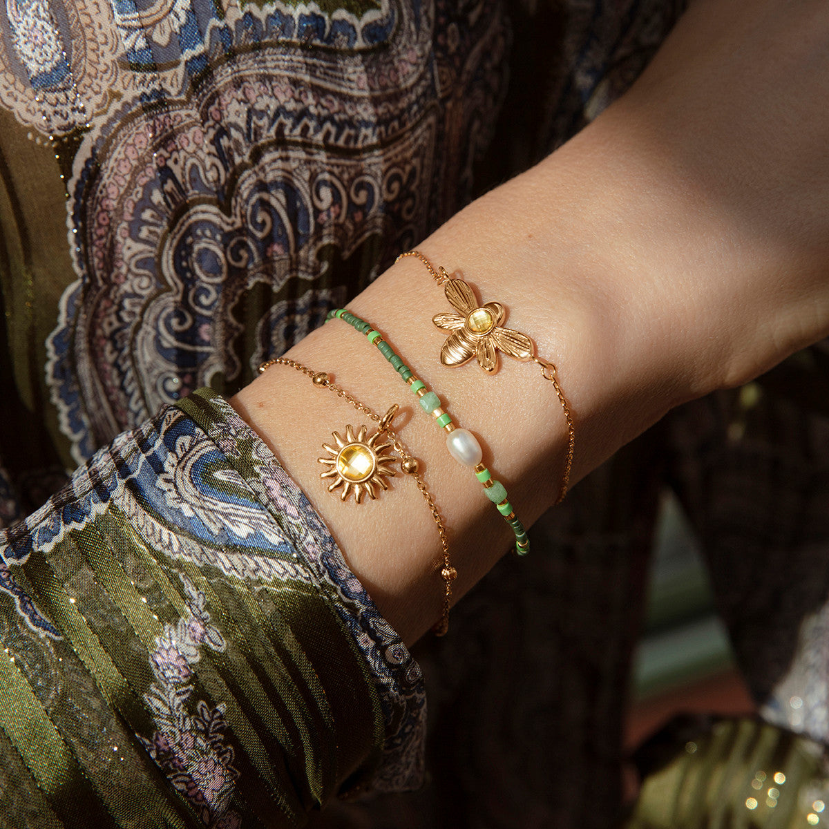 Armband mit grünen japanischen Miyuki-Perlen