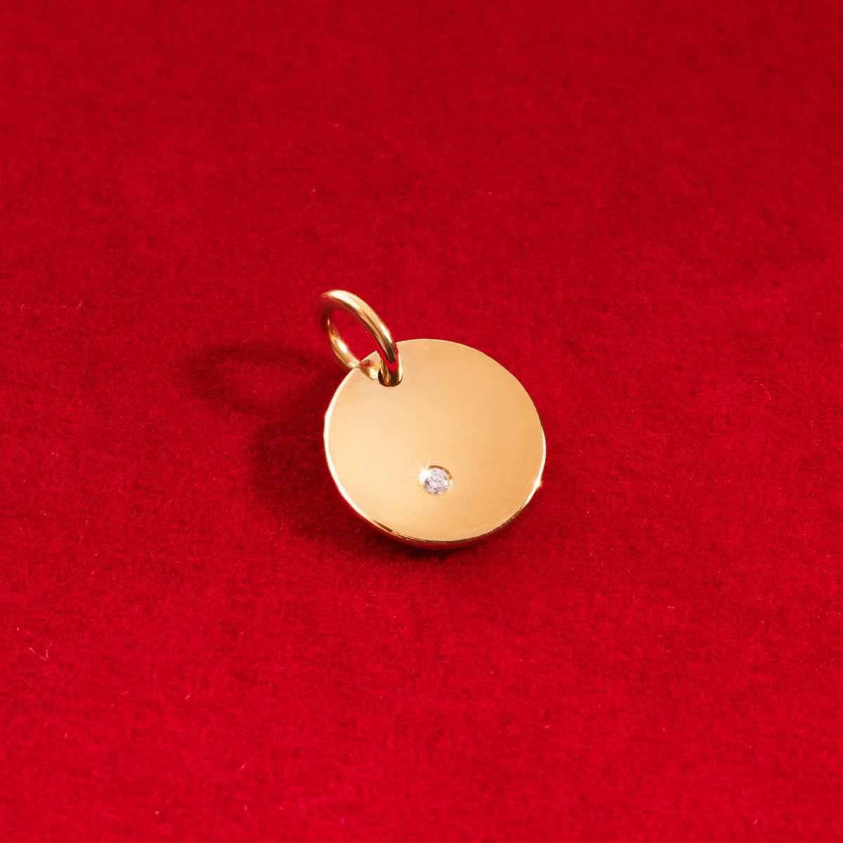 Medaillon 1cm mit Diamant 1,2mm 585 Gelbgold - Detailansicht